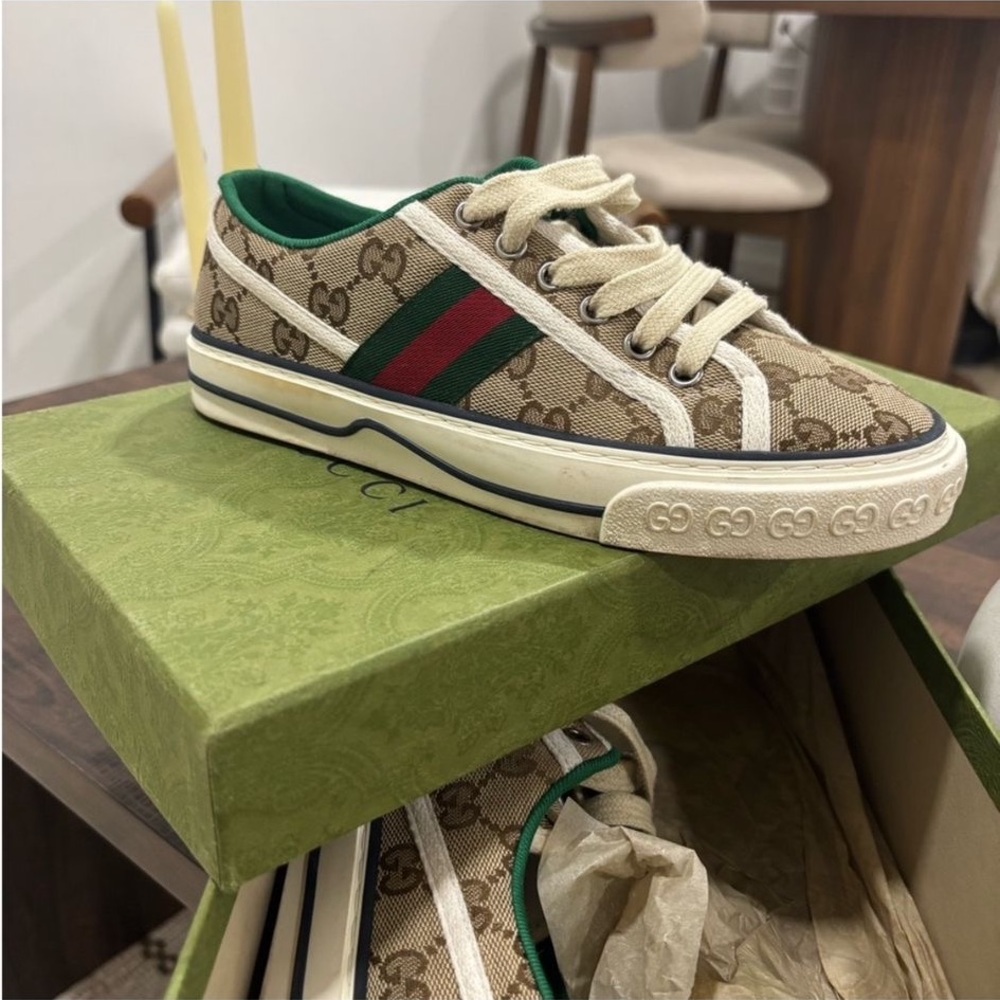 Gucci Women's Tennis 1977 Sneaker - Beige and Green - Picture 3 of 7